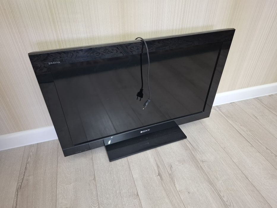 Телевизор цветной