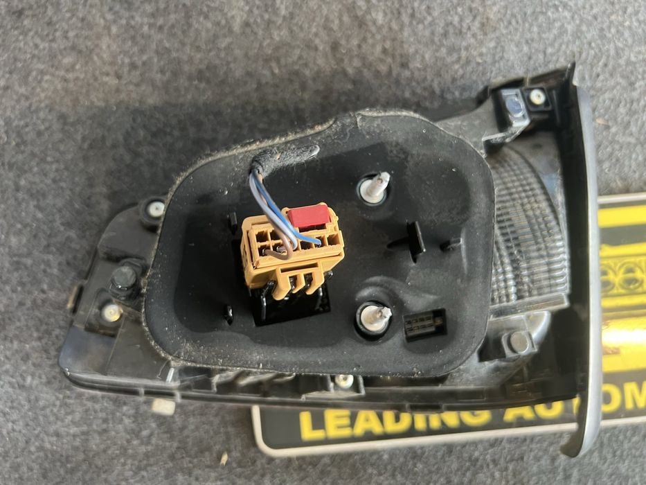 Оригинални стопове Passat B8  Пасат Б8 стоп европейски комби