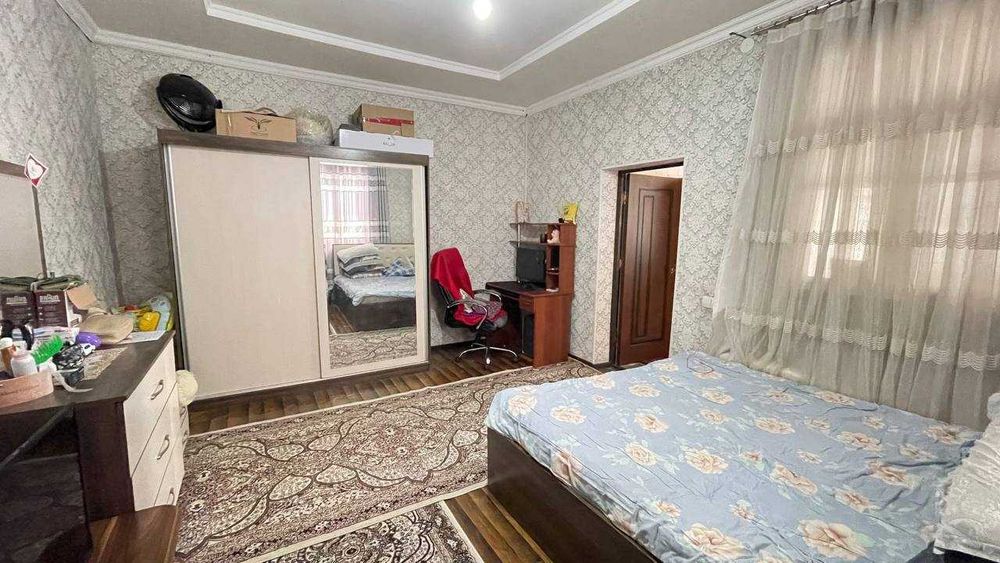 Продается участок 2,4 сотки, 5 комнат на Бектемире ориентир РОВД