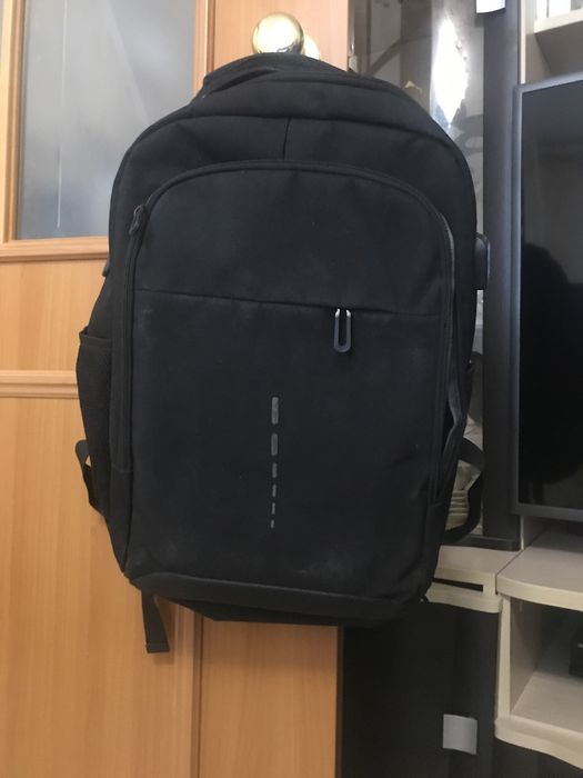 Продам 2 рюкзака для мальчиков