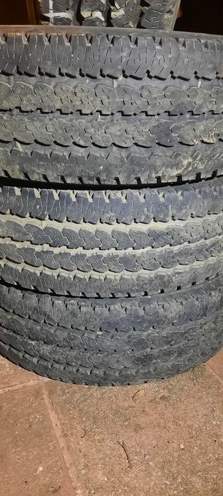 4 летни offroad гуми 275 70 18 Firestone 10mm перфектни Dodge Ram