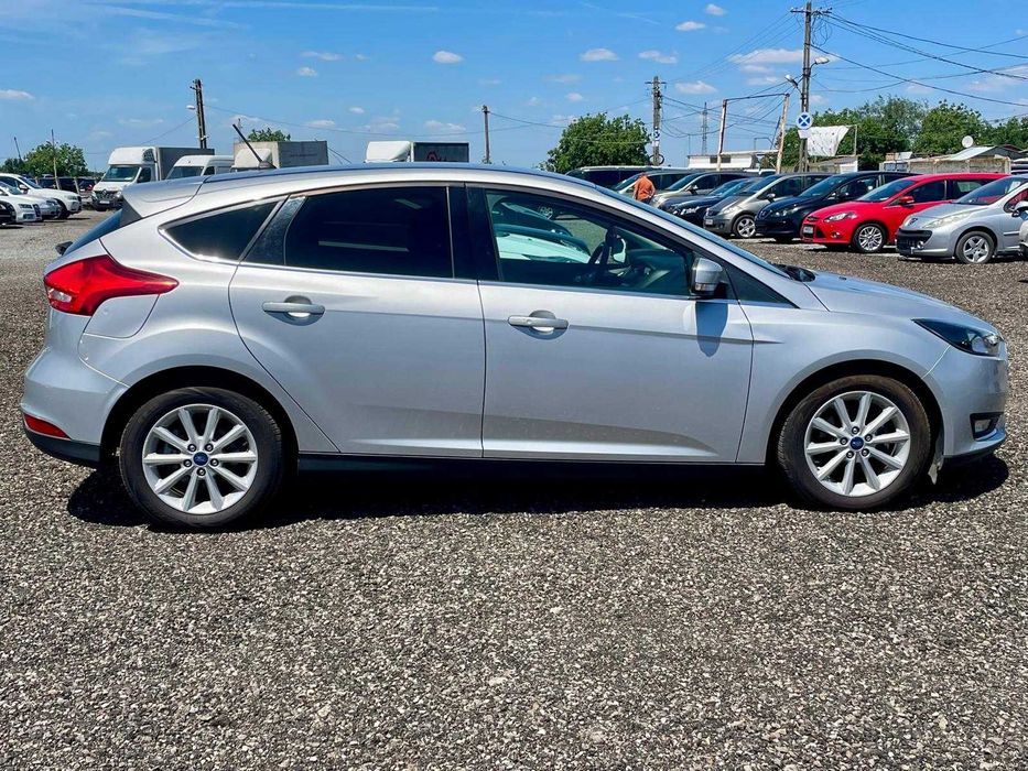 FORD Focus 2018 — imagine 4