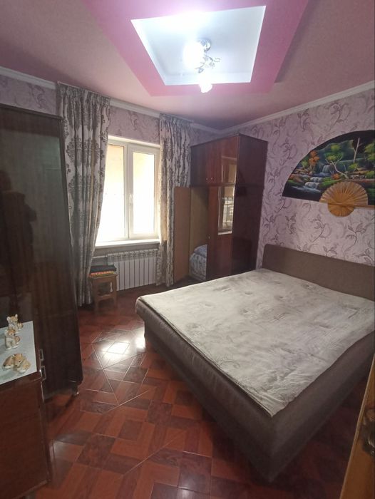 Продается двухкомнатная квартира на массиве Куйлюк центр