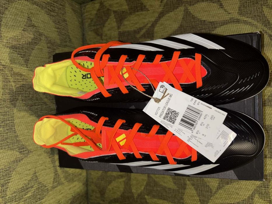 Нови футболни обувки Adidas Predator
