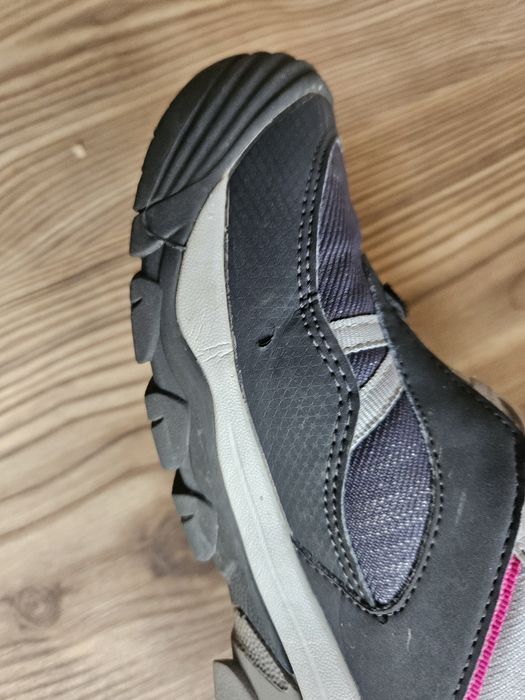 Детски туристически обувки- размер 36.