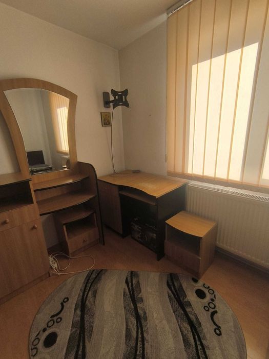 Apartament Micro 6 Targoviste, etaj 1/4, 2 camere, 37mp