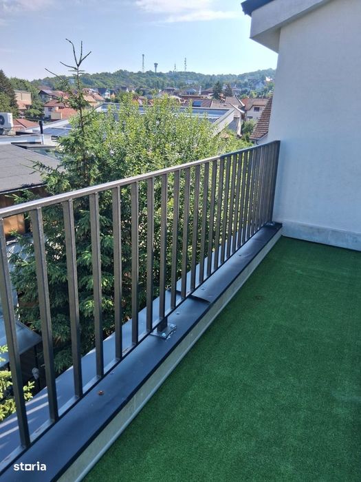 Proprietar vând apartament 3 camere
