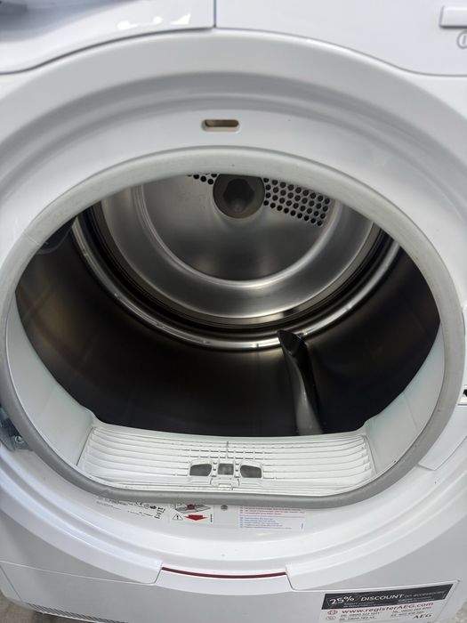 Сушилня  Слим AEG 6000 7 кг