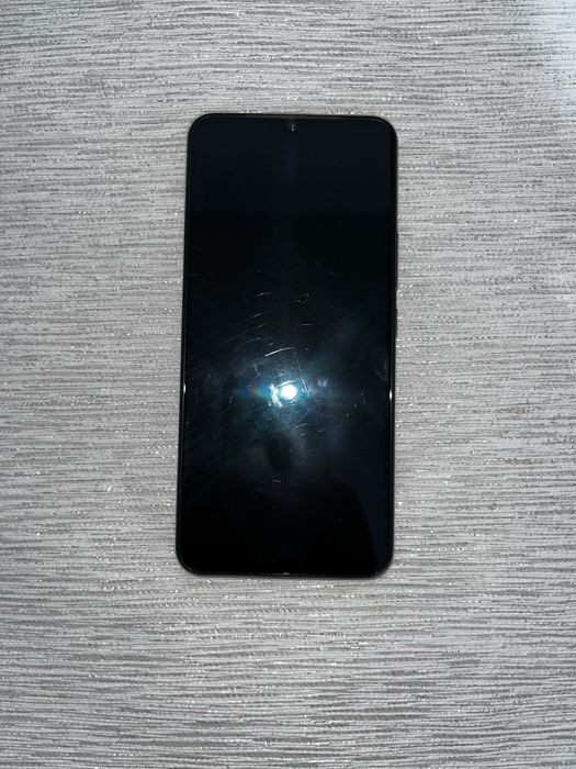 Продам телефон.