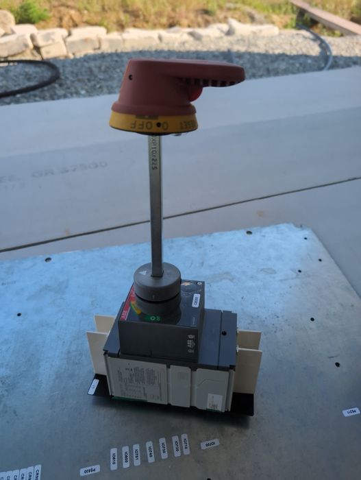ABB Sace Tmax swicht