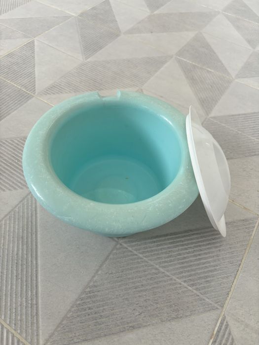 детский горшок.                .