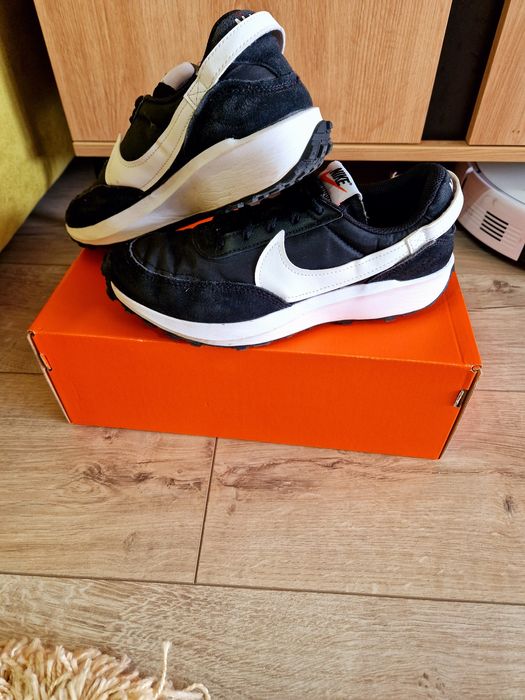 Nike Waffle Debut 38.5