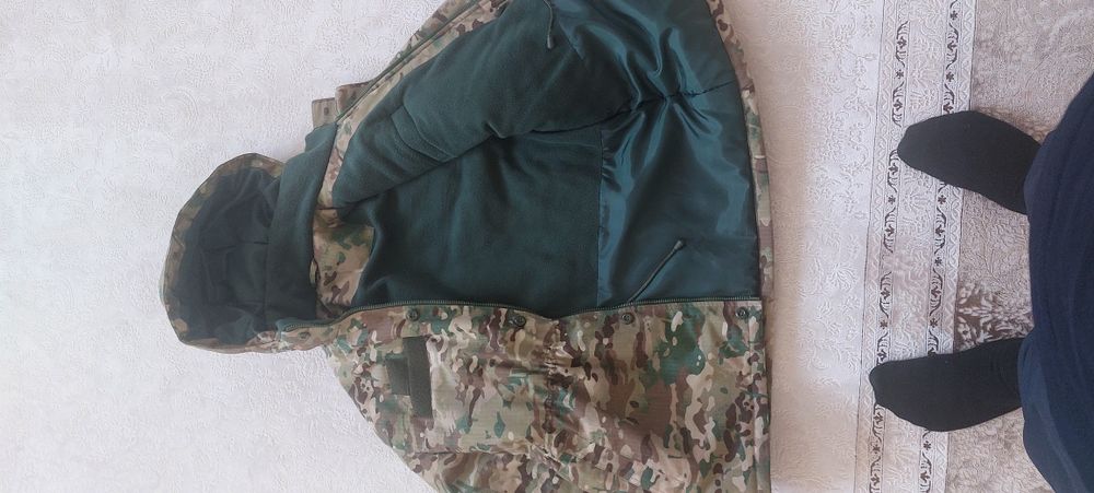 Продам куртку (бушлат)