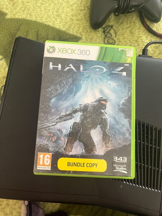 Продам Х BOX 360 slim