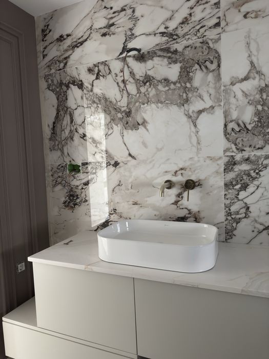 Vand sau inchiriez Casa Noua cu Panorama deosebita la 1.7km de centru