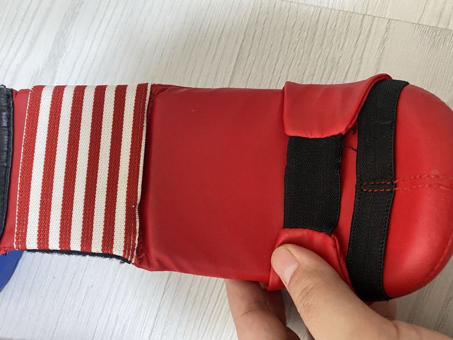 Перчатки для каратэ до