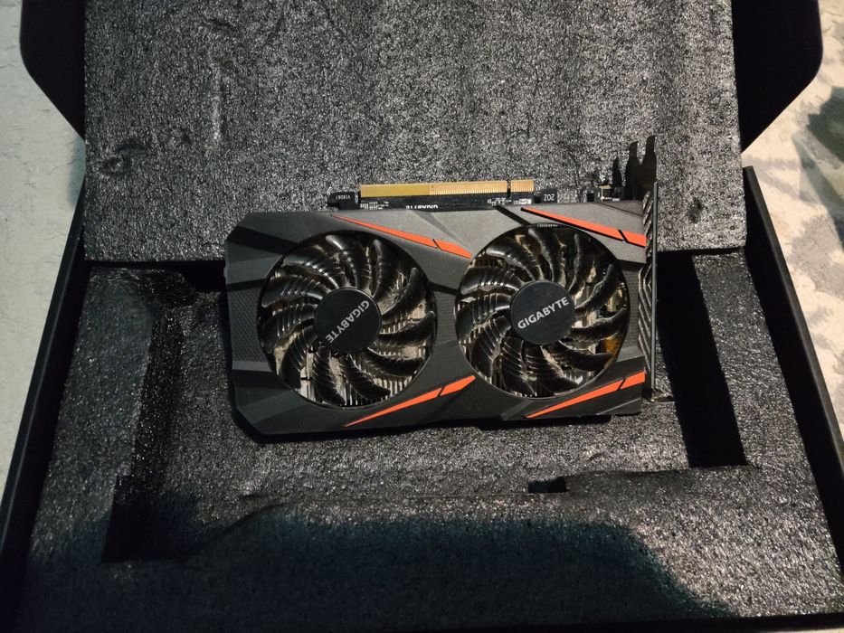 Gigabyte RX 460 2gb