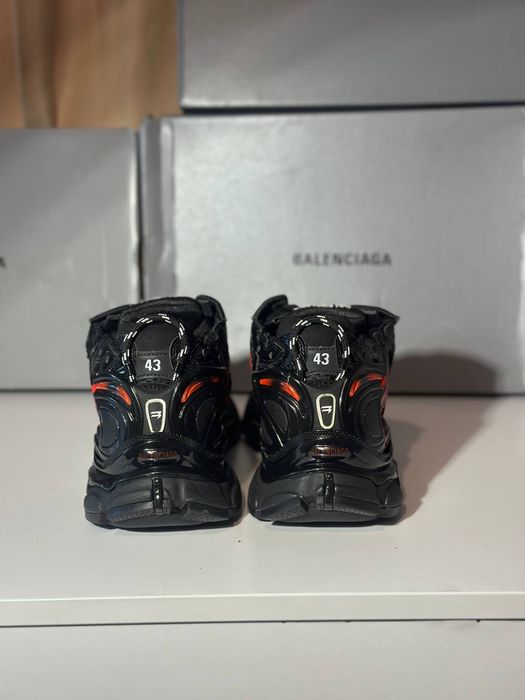 Balenciaga Runners