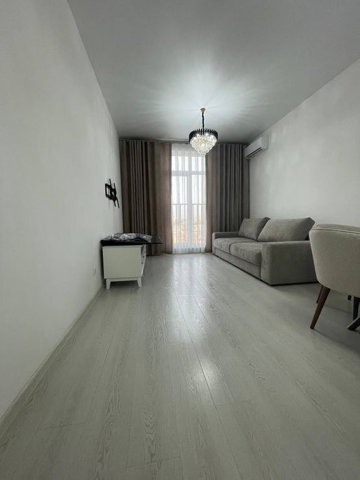 Сдается Жк Династия срочно 3/8/9.  75м2