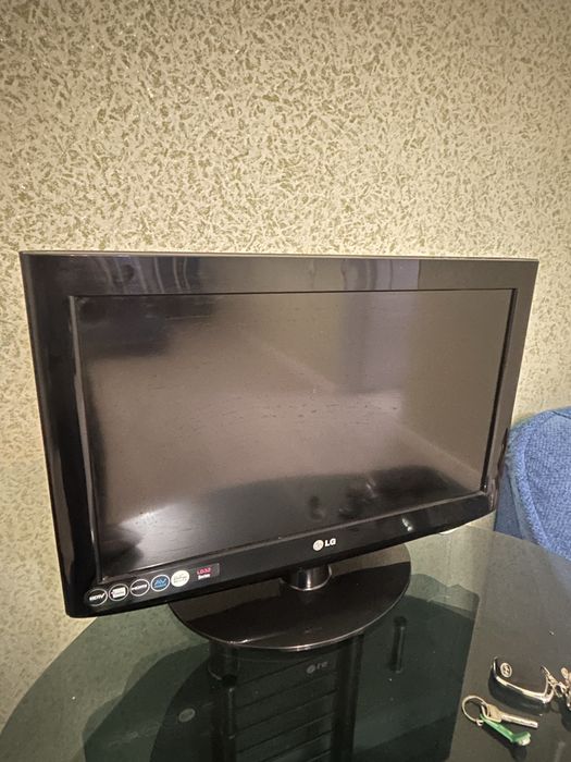Продается телевизор LG