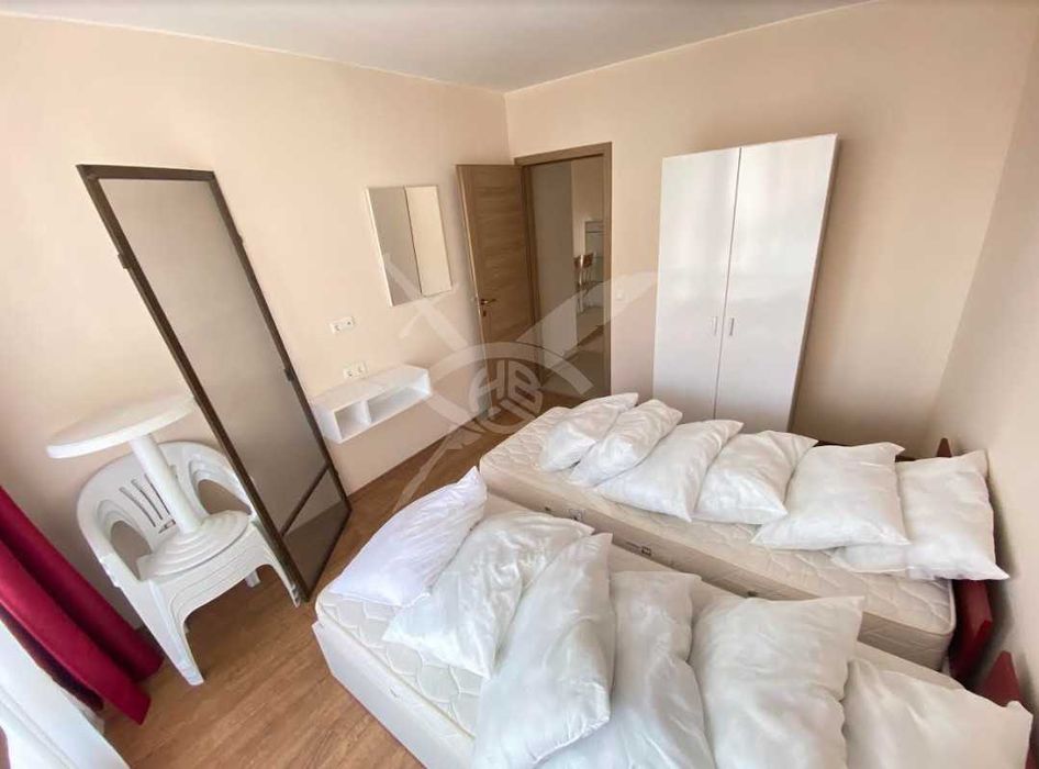 Продава се Тристаен апартамент в Свети Влас - 190 кв.м за 1427 €/кв.м - Снимка #3