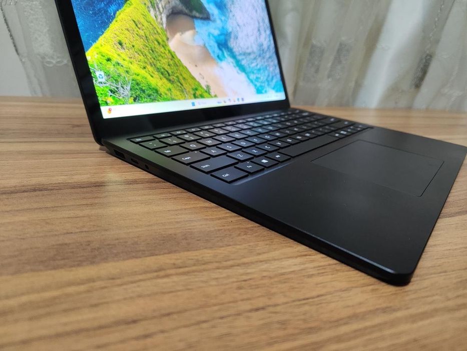 Microsoft Suface Laptop 3