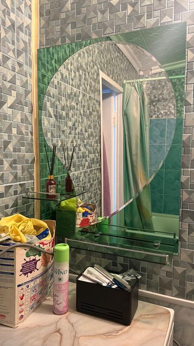 Продается зеркало