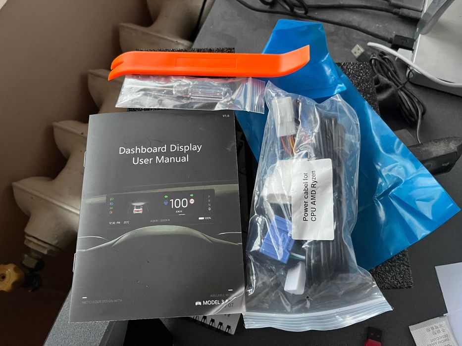 Head Up Display T12Pro pentru Tesla 3/Y Carplay Android wireless/wired