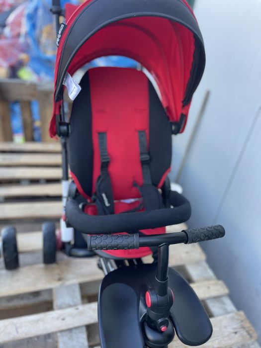 Tricicleta pentru copii Smart Trike STR7 Rosu 7 in 1 ultrapliabila,  sistemTouch Steering, roti din cauciuc  varsta 6 luni+
