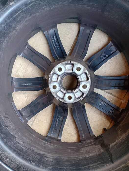 Janta audi Q8 r21 cod 4m8601025G