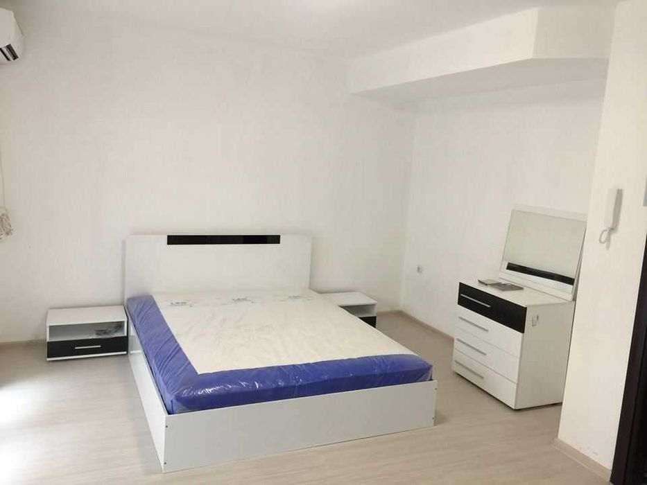 Дава се под наем Едностаен апартамент в Пловдив, Кършияка - 45 кв.м за 200 € - Снимка #2