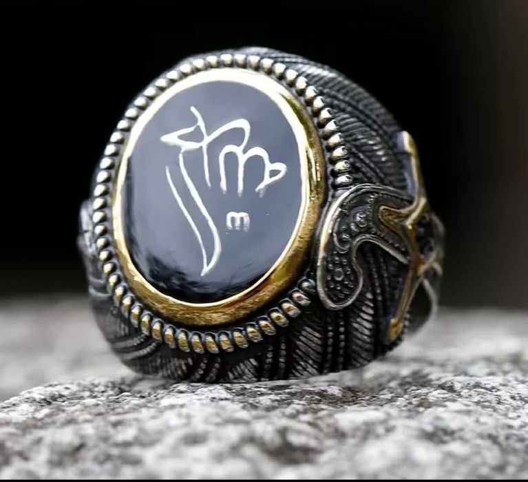 Луксозен мъжки пръстен