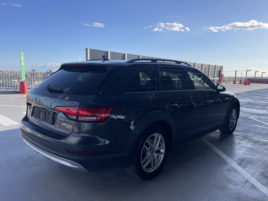 Audi A4 Allroad/ ACC/ Virtual/ Panoramic/ carplay