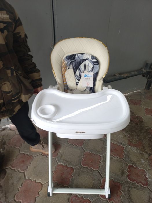 Стульчик для кормления