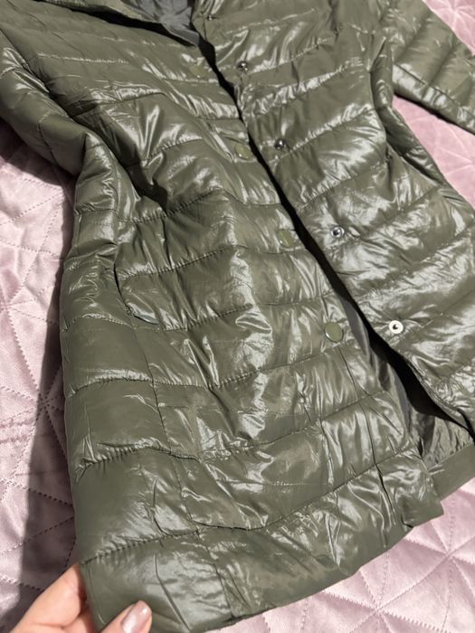 Готино якенце в маслинено зелен цвят