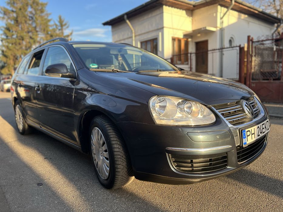 Volkswagen Golf V break 1.6 MPI 2009