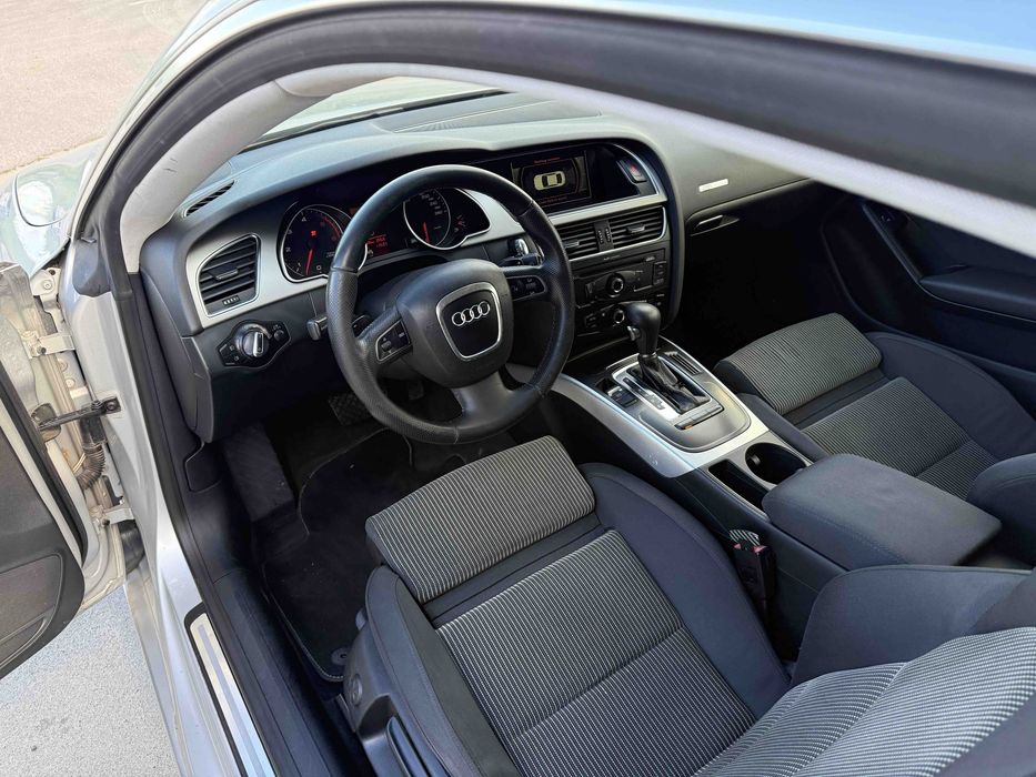 Audi A5 2.7 tdi 2009г
