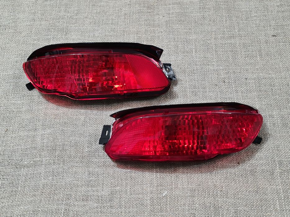 RX330. Фонари в задний бампер