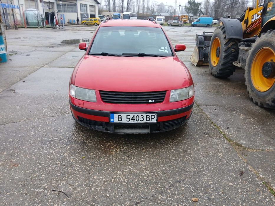 ЗА ЧАСТИ Автомобилът Volkswagen Passat 1.9 tdi