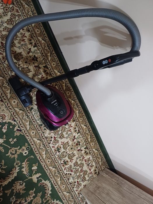 Samsung plisos sotiladi