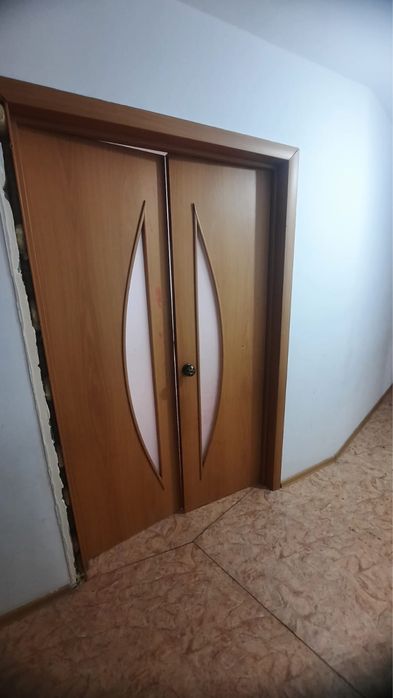 Продам межкомнатные двери