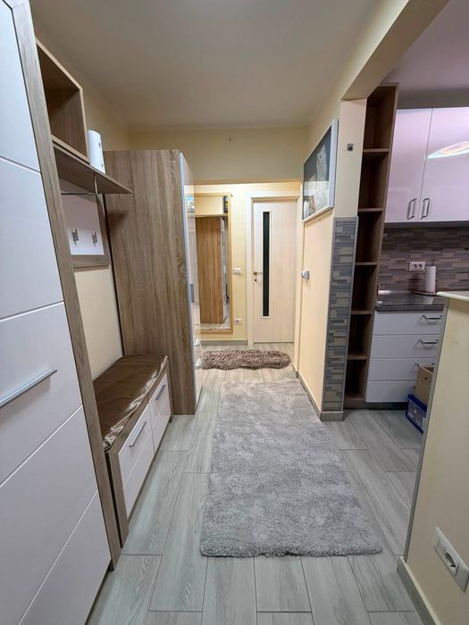 Inchiriez apartament 2 camere zona Lipovei - direct de la proprietar
