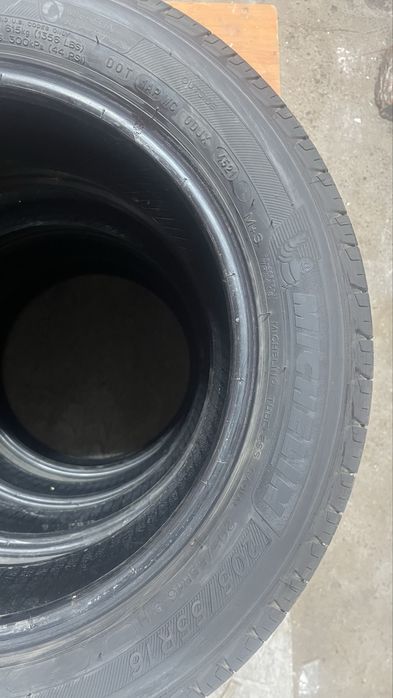 Колеса покрышка  205/55R16