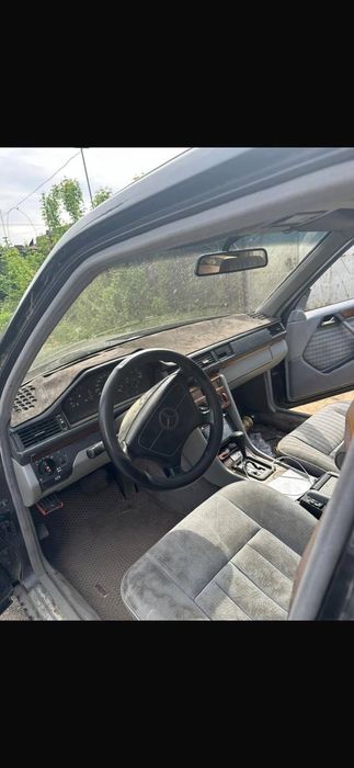 Продам mercedes w124
