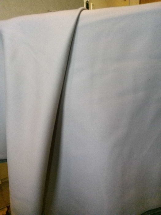 качествен плат материя габардин