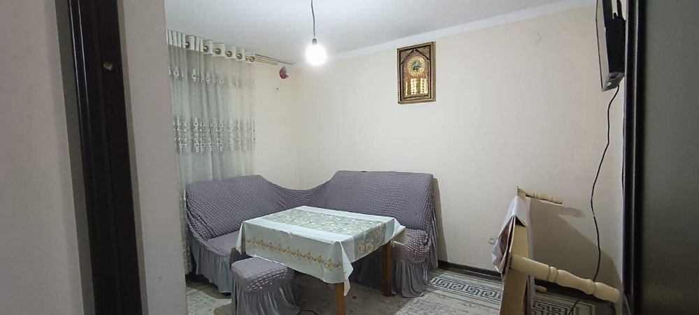 Uy sotiladi Nazarbekda