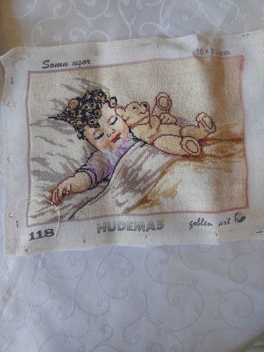 Goblenuri lucrate manual,vechi de 25 ani