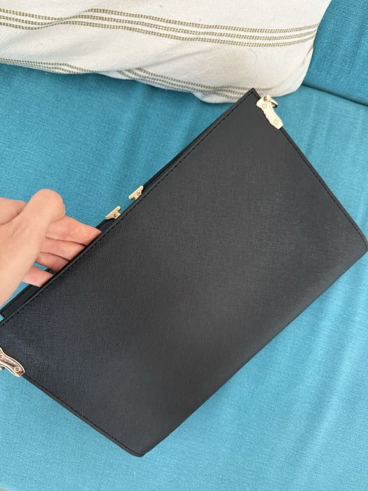 Дамска черна чанта клъч Валентино