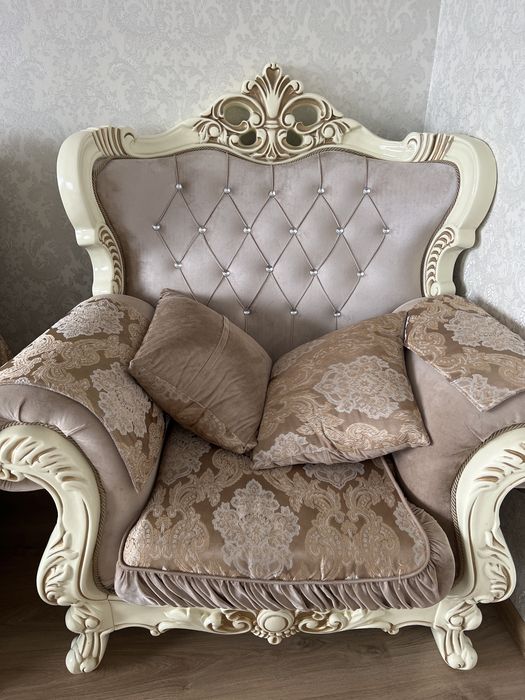 Срочно диван за 250000