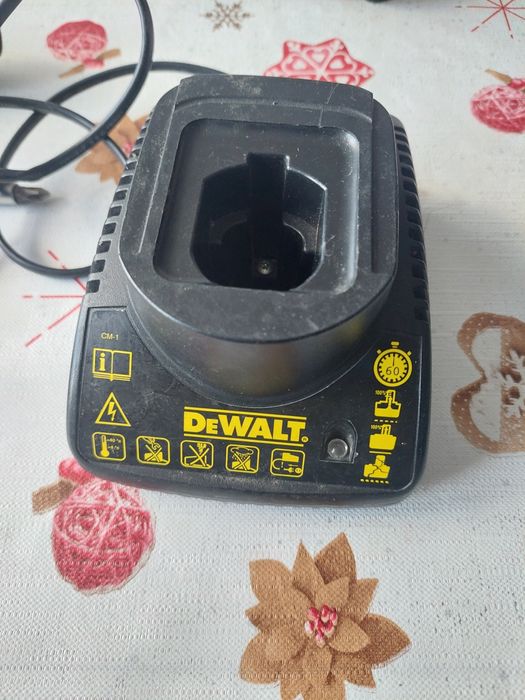 Винтоверт Dewalt